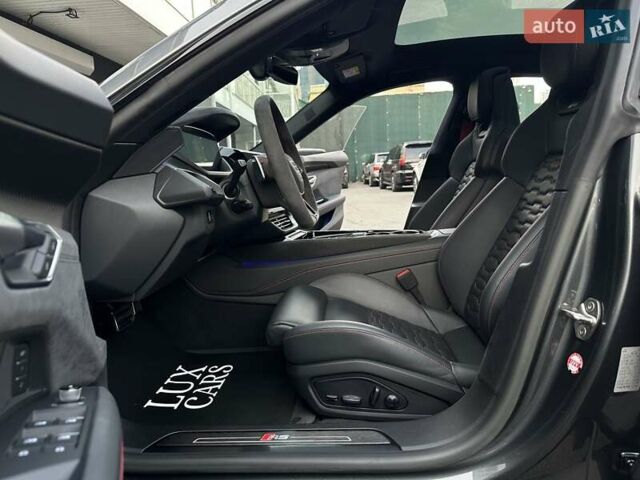 Сірий Ауді RS e-tron GT, об'ємом двигуна 0 л та пробігом 24 тис. км за 79900 $, фото 51 на Automoto.ua