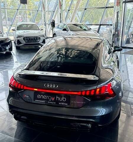 Сірий Ауді RS e-tron GT, об'ємом двигуна 0 л та пробігом 17 тис. км за 72000 $, фото 9 на Automoto.ua