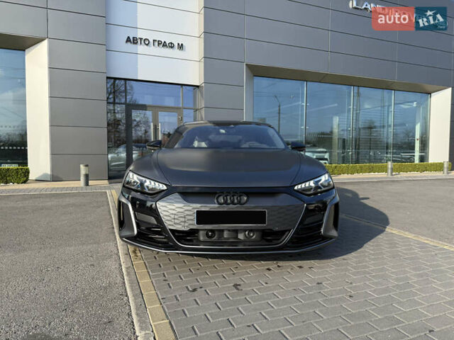Ауді RS e-tron GT 2023 у Харкові на Automoto.ua Сірий Ауді RS e-tron GT, об'ємом двигуна 0 л та пробігом 11 тис. км за 98000 $, фото 1 на Automoto.ua