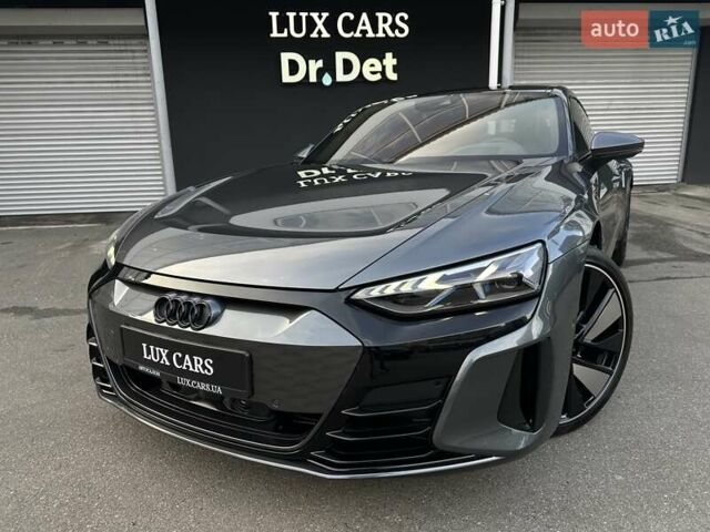 Сірий Ауді RS e-tron GT, об'ємом двигуна 0 л та пробігом 24 тис. км за 79900 $, фото 11 на Automoto.ua