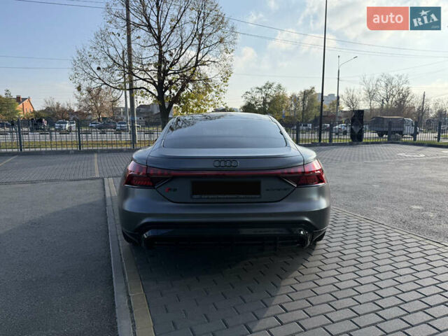 Ауді RS e-tron GT 2023 у Харкові на Automoto.ua Сірий Ауді RS e-tron GT, об'ємом двигуна 0 л та пробігом 11 тис. км за 98000 $, фото 6 на Automoto.ua