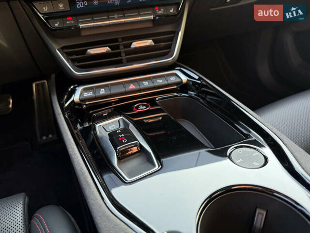 Ауді RS e-tron GT 2023 у Харкові на Automoto.ua Сірий Ауді RS e-tron GT, об'ємом двигуна 0 л та пробігом 11 тис. км за 98000 $, фото 24 на Automoto.ua