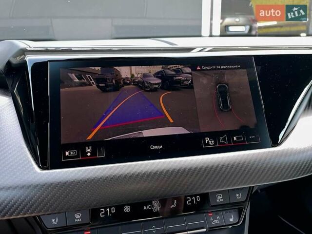 Сірий Ауді RS e-tron GT, об'ємом двигуна 0 л та пробігом 1 тис. км за 109900 $, фото 76 на Automoto.ua