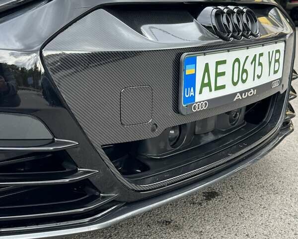 Сірий Ауді RS e-tron GT, об'ємом двигуна 0 л та пробігом 11 тис. км за 79000 $, фото 17 на Automoto.ua