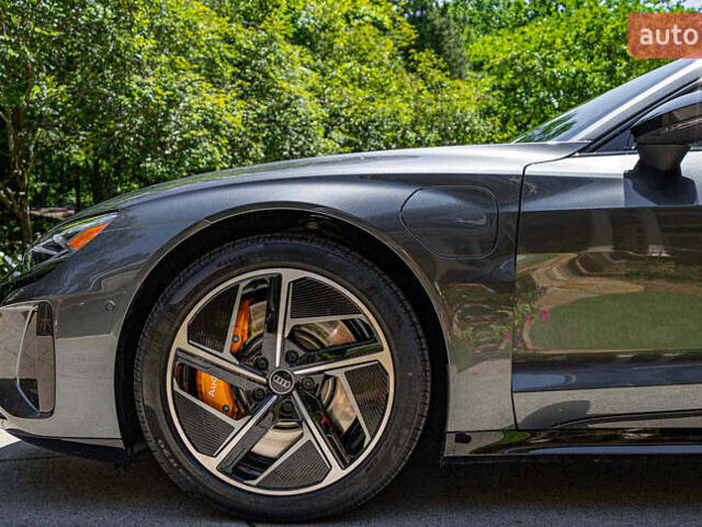 Сірий Ауді RS e-tron GT, об'ємом двигуна 0 л та пробігом 8 тис. км за 90000 $, фото 9 на Automoto.ua