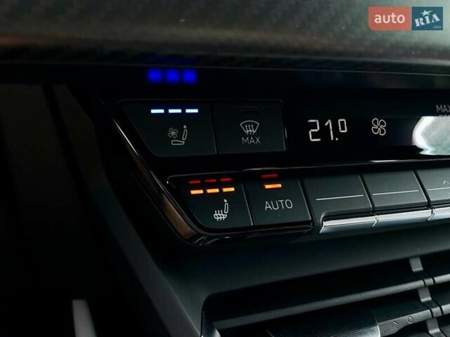 Сірий Ауді RS e-tron GT, об'ємом двигуна 0 л та пробігом 1 тис. км за 109900 $, фото 84 на Automoto.ua