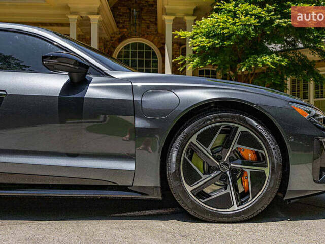 Сірий Ауді RS e-tron GT, об'ємом двигуна 0 л та пробігом 8 тис. км за 90000 $, фото 8 на Automoto.ua