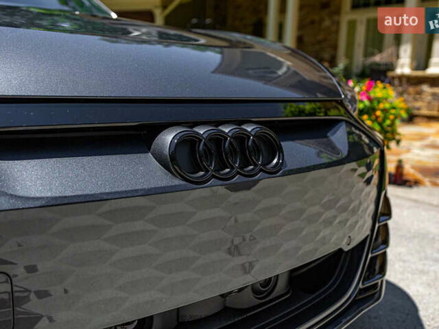 Сірий Ауді RS e-tron GT, об'ємом двигуна 0 л та пробігом 8 тис. км за 90000 $, фото 15 на Automoto.ua