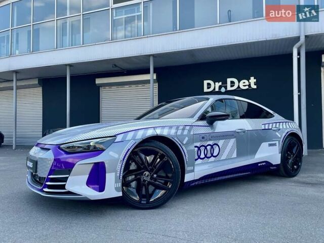 Сірий Ауді RS e-tron GT, об'ємом двигуна 0 л та пробігом 1 тис. км за 109900 $, фото 9 на Automoto.ua
