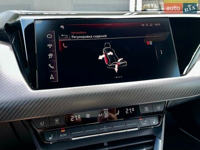 Сірий Ауді RS e-tron GT, об'ємом двигуна 0 л та пробігом 1 тис. км за 109900 $, фото 86 на Automoto.ua