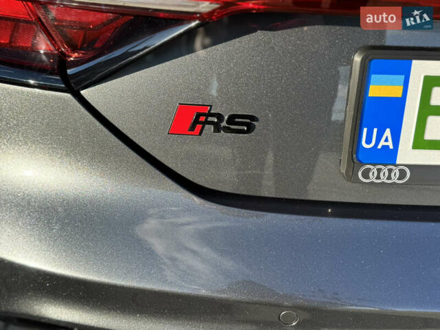 Серый Ауди RS e-tron GT, объемом двигателя 0 л и пробегом 8 тыс. км за 74000 $, фото 17 на Automoto.ua