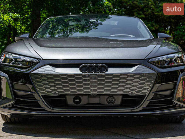 Сірий Ауді RS e-tron GT, об'ємом двигуна 0 л та пробігом 8 тис. км за 90000 $, фото 10 на Automoto.ua