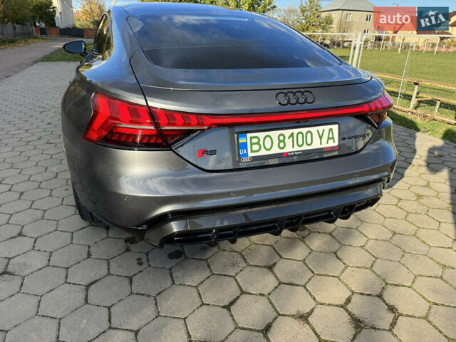 Серый Ауди RS e-tron GT, объемом двигателя 0 л и пробегом 8 тыс. км за 74000 $, фото 18 на Automoto.ua