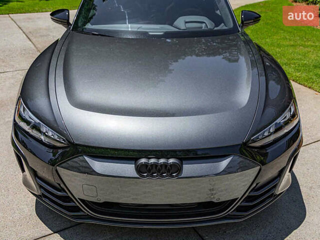 Сірий Ауді RS e-tron GT, об'ємом двигуна 0 л та пробігом 8 тис. км за 90000 $, фото 17 на Automoto.ua