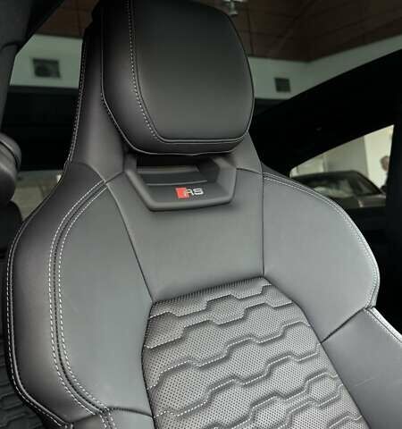 Синий Ауди RS e-tron GT, объемом двигателя 0 л и пробегом 12 тыс. км за 85000 $, фото 19 на Automoto.ua