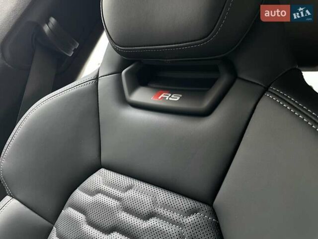 Синий Ауди RS e-tron GT, объемом двигателя 0 л и пробегом 7 тыс. км за 92900 $, фото 54 на Automoto.ua