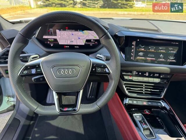 Синий Ауди RS e-tron GT, объемом двигателя 0 л и пробегом 5 тыс. км за 92500 $, фото 36 на Automoto.ua