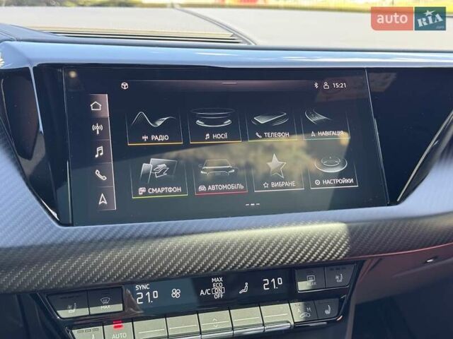 Синий Ауди RS e-tron GT, объемом двигателя 0 л и пробегом 5 тыс. км за 92500 $, фото 48 на Automoto.ua