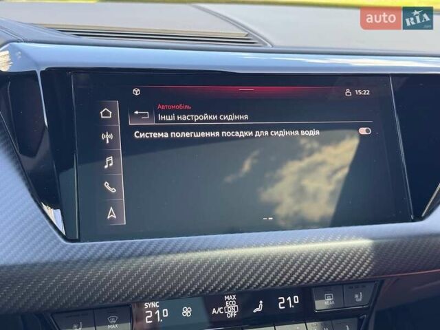 Синий Ауди RS e-tron GT, объемом двигателя 0 л и пробегом 5 тыс. км за 92400 $, фото 56 на Automoto.ua