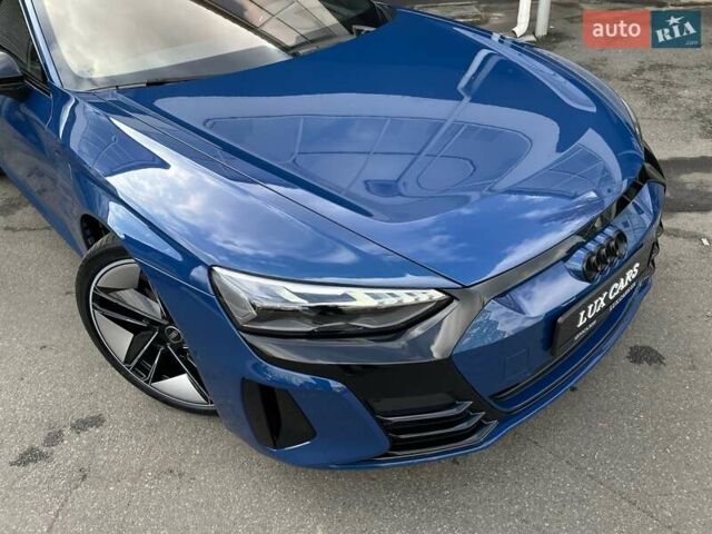 Синий Ауди RS e-tron GT, объемом двигателя 0 л и пробегом 7 тыс. км за 92900 $, фото 21 на Automoto.ua