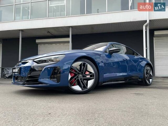 Синий Ауди RS e-tron GT, объемом двигателя 0 л и пробегом 7 тыс. км за 92900 $, фото 9 на Automoto.ua