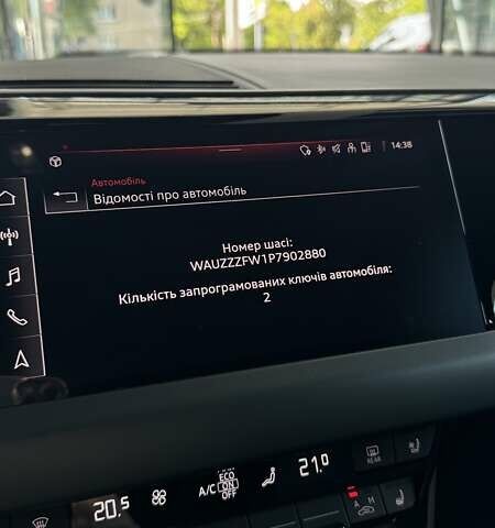 Синий Ауди RS e-tron GT, объемом двигателя 0 л и пробегом 12 тыс. км за 85000 $, фото 23 на Automoto.ua