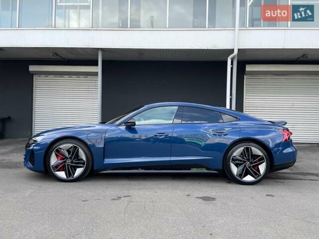 Синий Ауди RS e-tron GT, объемом двигателя 0 л и пробегом 7 тыс. км за 92900 $, фото 26 на Automoto.ua