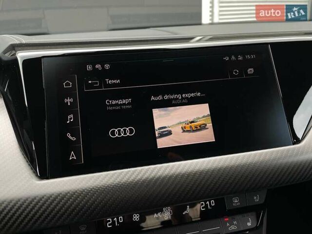 Синий Ауди RS e-tron GT, объемом двигателя 0 л и пробегом 7 тыс. км за 92900 $, фото 91 на Automoto.ua