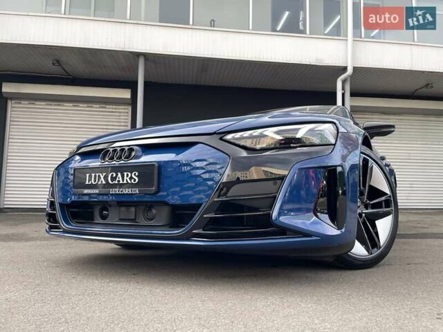 Синий Ауди RS e-tron GT, объемом двигателя 0 л и пробегом 7 тыс. км за 92900 $, фото 11 на Automoto.ua