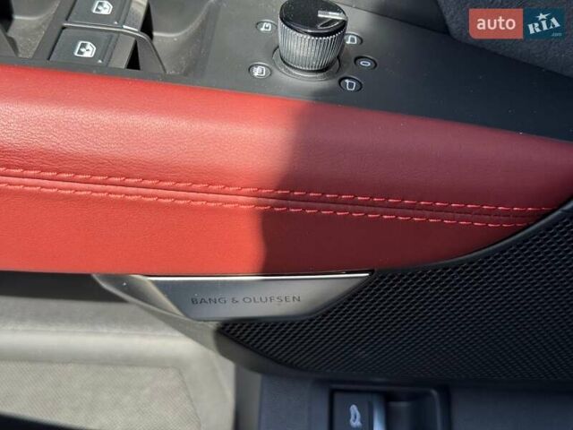 Синий Ауди RS e-tron GT, объемом двигателя 0 л и пробегом 5 тыс. км за 92500 $, фото 28 на Automoto.ua