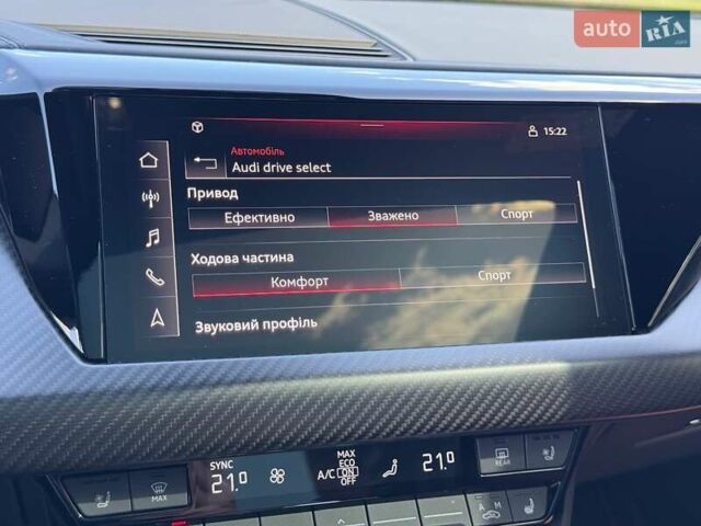 Синий Ауди RS e-tron GT, объемом двигателя 0 л и пробегом 5 тыс. км за 92500 $, фото 54 на Automoto.ua
