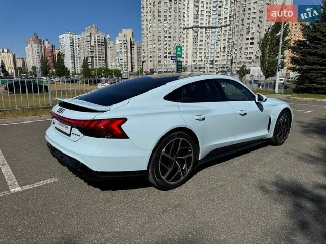 Синий Ауди RS e-tron GT, объемом двигателя 0 л и пробегом 5 тыс. км за 92500 $, фото 7 на Automoto.ua