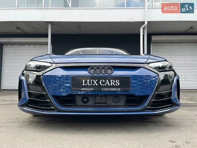 Синий Ауди RS e-tron GT, объемом двигателя 0 л и пробегом 7 тыс. км за 92900 $, фото 3 на Automoto.ua
