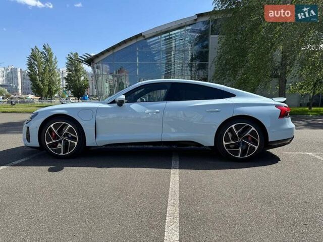 Синий Ауди RS e-tron GT, объемом двигателя 0 л и пробегом 5 тыс. км за 92400 $, фото 87 на Automoto.ua