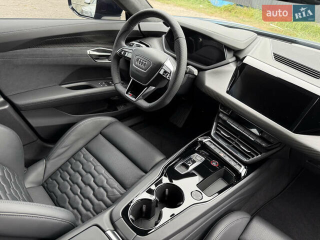 Синій Ауді RS e-tron GT, об'ємом двигуна 0 л та пробігом 6 тис. км за 82000 $, фото 22 на Automoto.ua