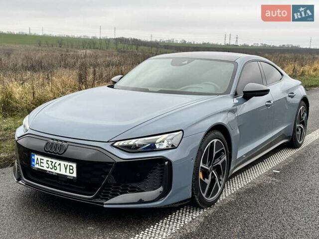 Синій Ауді RS e-tron GT, об'ємом двигуна 0 л та пробігом 9 тис. км за 87000 $, фото 2 на Automoto.ua