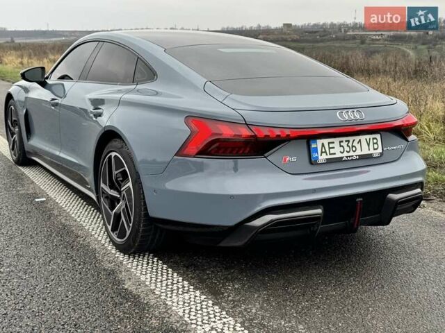 Синій Ауді RS e-tron GT, об'ємом двигуна 0 л та пробігом 9 тис. км за 87000 $, фото 18 на Automoto.ua