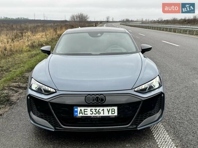 Синій Ауді RS e-tron GT, об'ємом двигуна 0 л та пробігом 9 тис. км за 87000 $, фото 9 на Automoto.ua