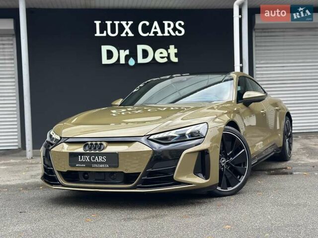 Зеленый Ауди RS e-tron GT, объемом двигателя 0 л и пробегом 27 тыс. км за 71900 $, фото 17 на Automoto.ua