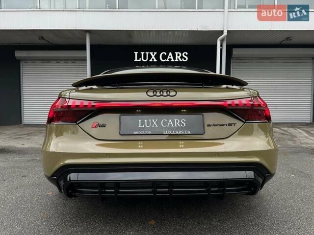 Зеленый Ауди RS e-tron GT, объемом двигателя 0 л и пробегом 27 тыс. км за 71900 $, фото 37 на Automoto.ua