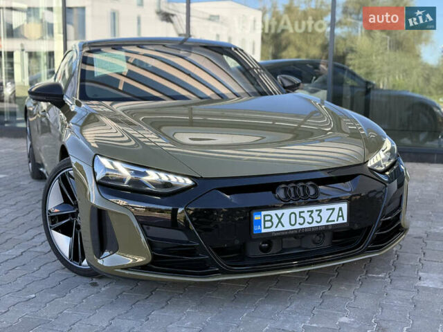Зеленый Ауди RS e-tron GT, объемом двигателя 0 л и пробегом 19 тыс. км за 69000 $, фото 20 на Automoto.ua