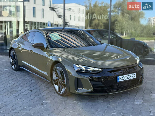 Зеленый Ауди RS e-tron GT, объемом двигателя 0 л и пробегом 19 тыс. км за 69000 $, фото 27 на Automoto.ua