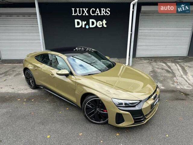 Зеленый Ауди RS e-tron GT, объемом двигателя 0 л и пробегом 27 тыс. км за 71900 $, фото 22 на Automoto.ua