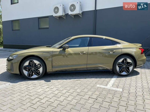 Зеленый Ауди RS e-tron GT, объемом двигателя 0 л и пробегом 20 тыс. км за 70000 $, фото 1 на Automoto.ua