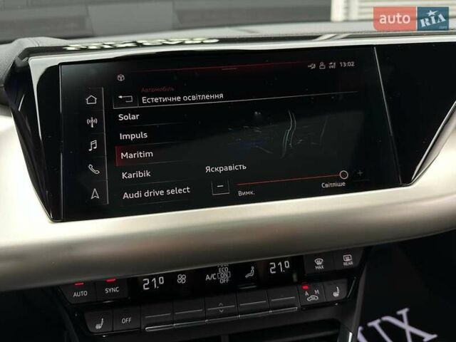 Зеленый Ауди RS e-tron GT, объемом двигателя 0 л и пробегом 27 тыс. км за 71900 $, фото 71 на Automoto.ua