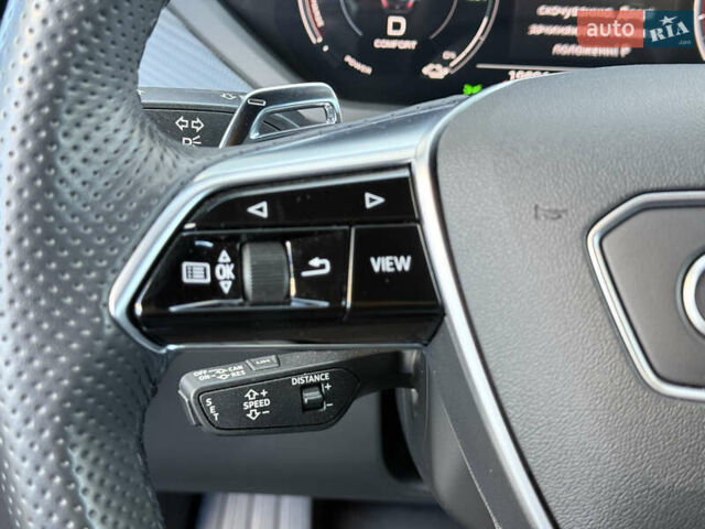 Зеленый Ауди RS e-tron GT, объемом двигателя 0 л и пробегом 19 тыс. км за 69000 $, фото 59 на Automoto.ua