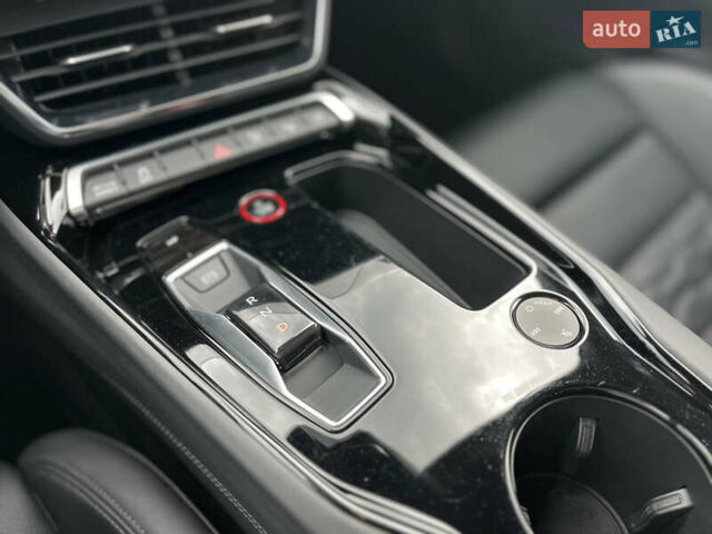 Зеленый Ауди RS e-tron GT, объемом двигателя 0 л и пробегом 20 тыс. км за 70000 $, фото 62 на Automoto.ua