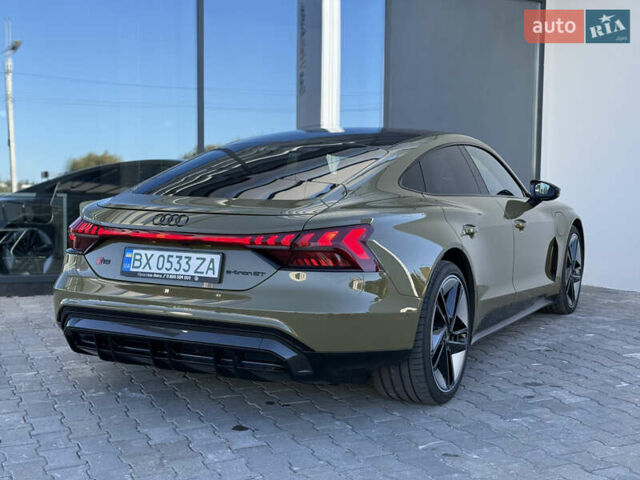 Зеленый Ауди RS e-tron GT, объемом двигателя 0 л и пробегом 19 тыс. км за 69000 $, фото 29 на Automoto.ua
