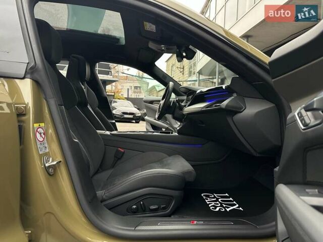 Зеленый Ауди RS e-tron GT, объемом двигателя 0 л и пробегом 27 тыс. км за 71900 $, фото 50 на Automoto.ua