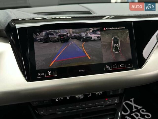 Зеленый Ауди RS e-tron GT, объемом двигателя 0 л и пробегом 27 тыс. км за 71900 $, фото 66 на Automoto.ua